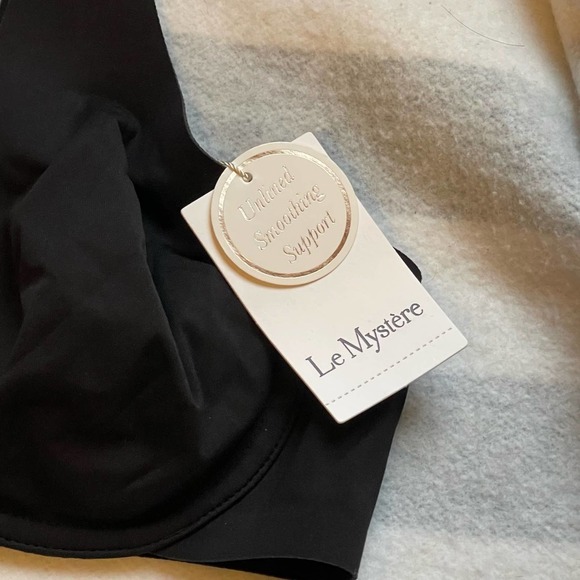Le Mystere Smooth Shape Underwire Free Bra Black Women's Size 32B NWT - Picture 9 of 10